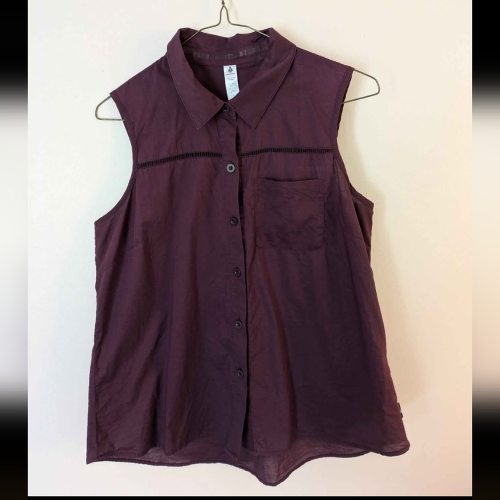 Women's Sleeveless Button Down Shirt